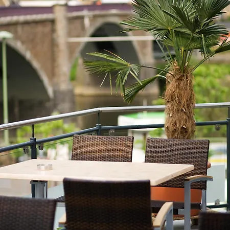La Baia Hotel